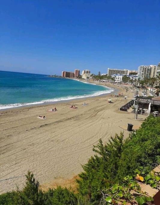 Elegante Alojamiento Con Piscina A 200 M Del Mar. Benalmádena Exterior foto