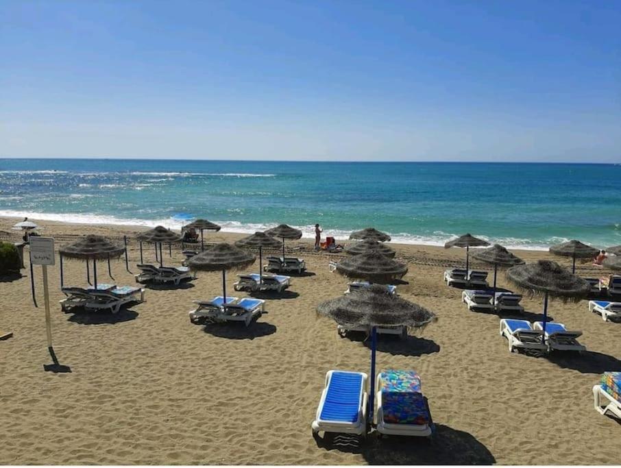 Elegante Alojamiento Con Piscina A 200 M Del Mar. Benalmádena Exterior foto
